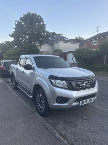 Nissan navara np300 acenta - nissan,