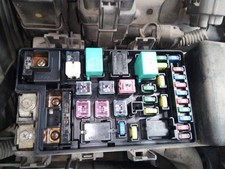 FUSE BOX UNIT / 2502373 FOR