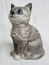 Vintage royal doulton - vintage, sitting