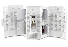 Dior 30 Montaigne House The