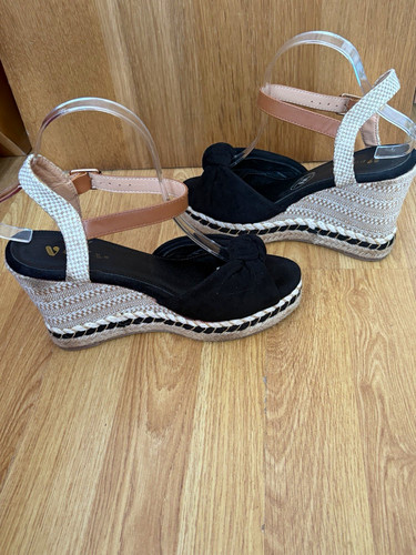 Very black espadrille - v,