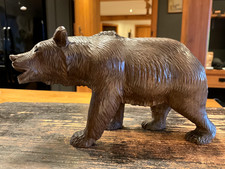 BLACK FOREST SWISS HAND CARVED