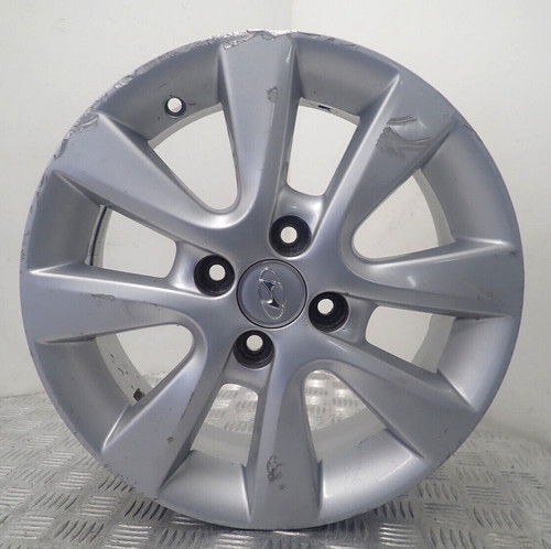 Hyundai i20 silver alloy - hyundai, 15"