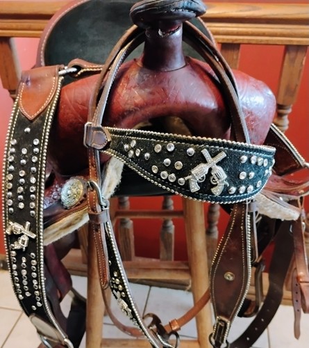 Youth western saddle with - saddle,