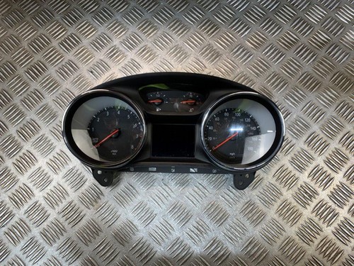 Vauxhall astra mk7 1 - k,