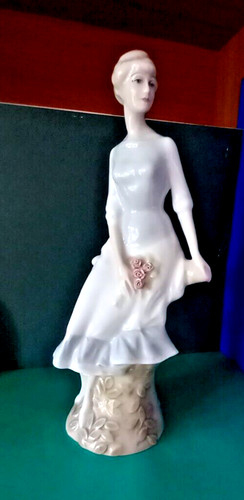 Royal doulton reflections lady - doulton,