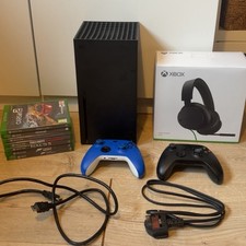 Xbox Series X Bundle W 7 games