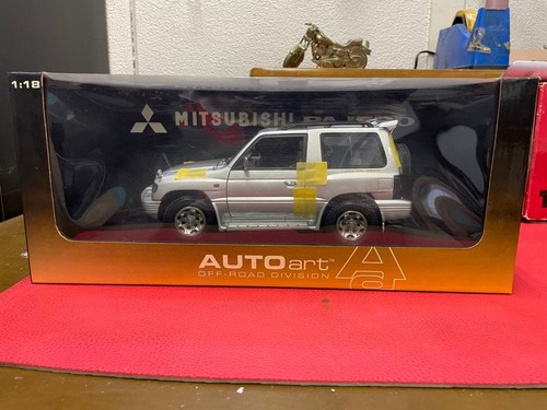 Auto art mitsubishi pajero - art,