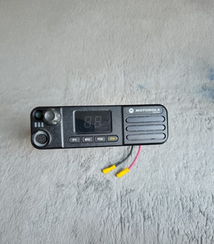 Motorola dm4400e uhf dmr - dm4400e, two
