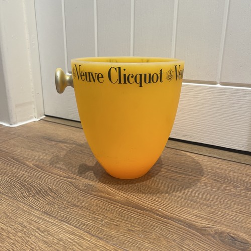 Vintage veuve clicquot - vintage,