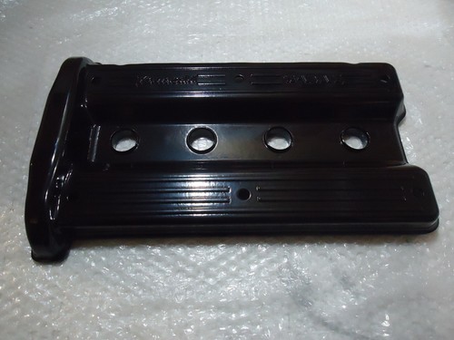 Kawasaki gpz900r rocker cover - kawasaki,