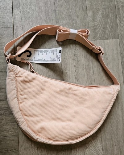 Uniqlo round mini shoulder bag - uniqlo,