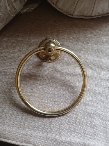 Vintage gold towel ring - gold,