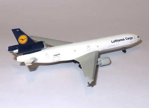 Dragonwings 400 scale model - dragonwings,