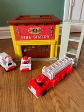 Fisher Price Play Family Fire