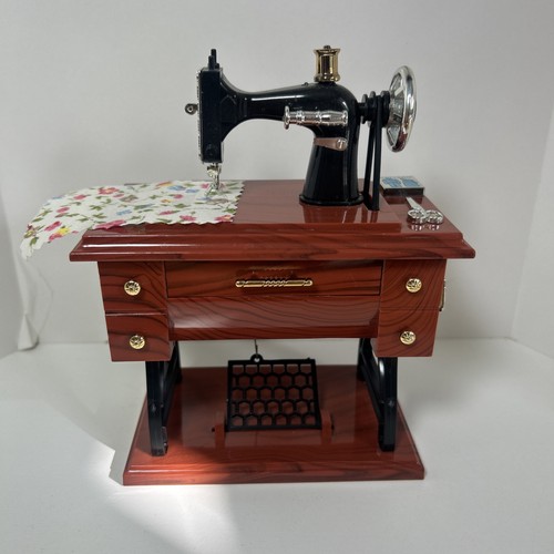 Musical mini vintage sewing - vintage,