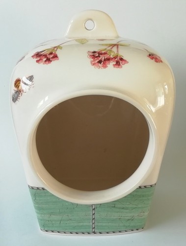 Wedgwood sarahs garden salt - sarahs's,
