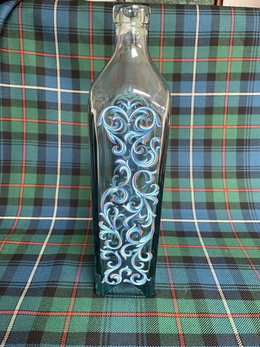 Empty johnnie walker blue - empty,