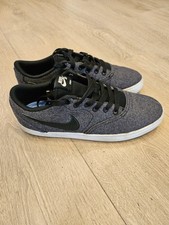Nike SB  Check Solarsoft
