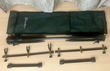 Oakwood Specimen Carp Fishing Rod Pod 3-Rod Set with Carry Case