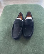 navy plimsoles size 9Never worn BRAND NEW