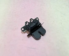 VAUXHALL INSIGNIA A HATCH 08-16 REAR TAILGATE BOOT LOCK LATCH 13276273 GENUINE