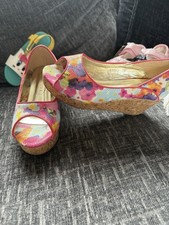 Girls Sandals Size 10