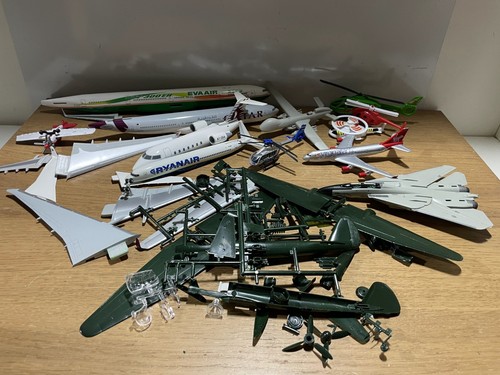 Mixed toy aeroplane - mixed,