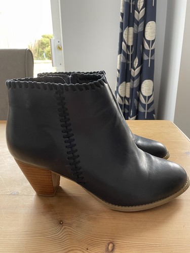 Nine savannah miller - savannah, boots