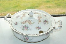 Royal Albert Serenity Pattern