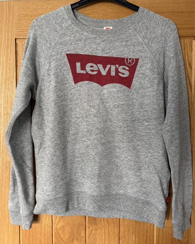 Levi grey crew - neck, logo