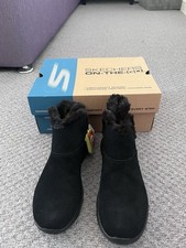 Sketcher Women Foam Boots