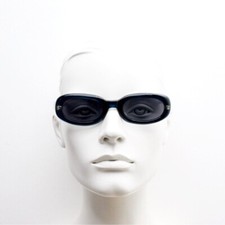 90's vintage oval thick framed