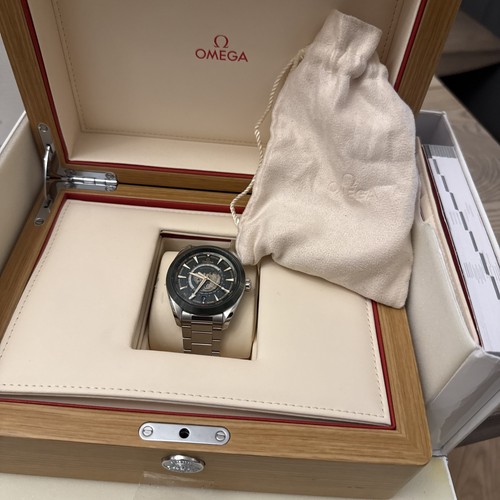 Omega seamaster aqua - aqua, terra