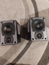 Miller & Kreisel - M&K K4 Surround Speakers Tripole surround speakers