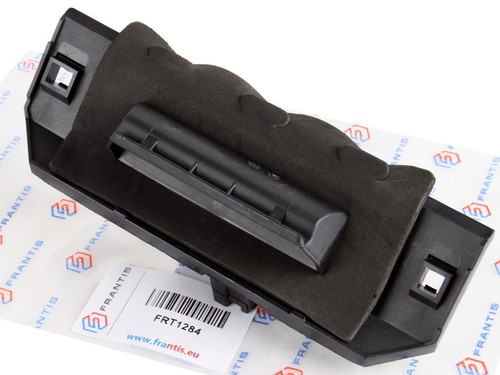 Tailgate boot switch - tailgate, button