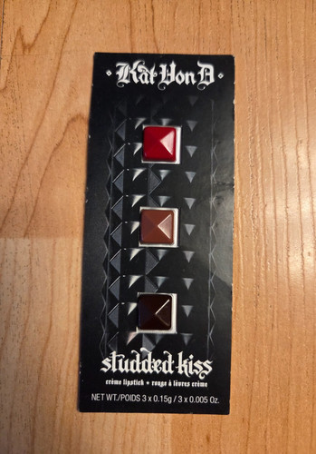 Kat von studded kiss - von, d