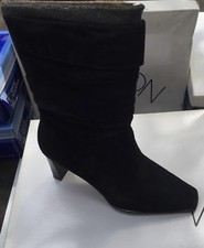 Markon Taurus Woman’s Suede