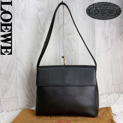 Loewe anagram logo - anagram,