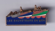 RARE PINS PIN'S .. BOAT SHIP RESCUE SEA SNSM SNS ZODIAC DIVING ~FS