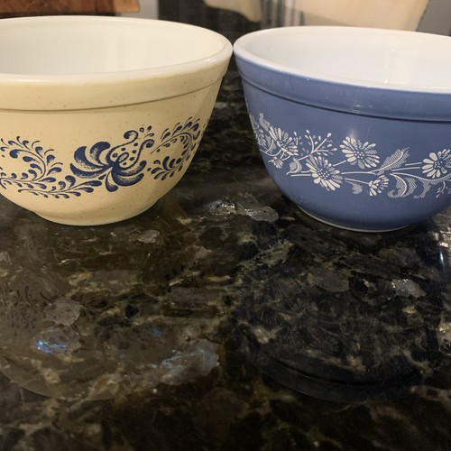 Vintage pyrex homestead - pyrex,