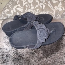 FitFlop Womens Shoes Size 9 Ruffle Flora Frou - Thong Navy Blue EUC!