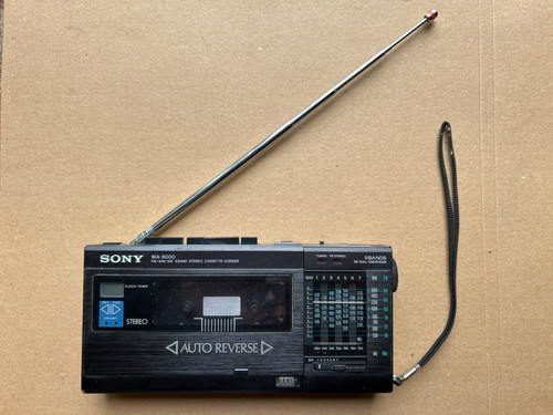 Sony 8000 band stereo - 9,