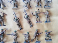 , 1.72 scale italeri  WW2 British Paratroops x 15 painted