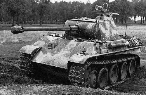 Ww2 picture photo - picture, tank