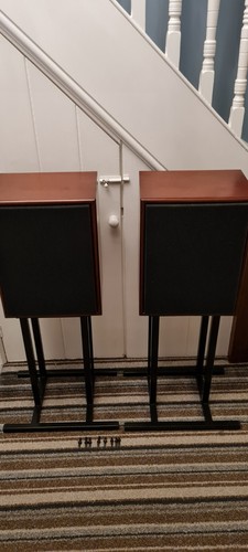 Linn sara isobarik - isobarik, &