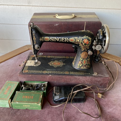 1917 singer model - singer, eye