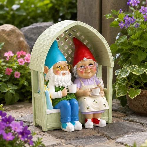 Giant grandparents gnome - giant,
