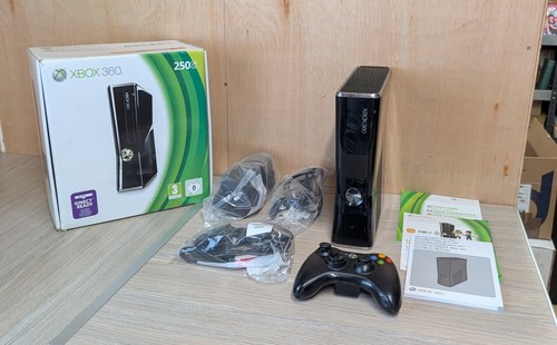Microsoft xbox 360 console - microsoft,