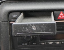 Audi A4 8E B6 Storage